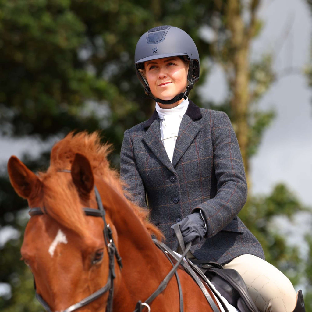 Aubrion by Shires Veste de Concours Saratoga Juniper Navy Check