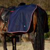 WeatherBeeta Couvre-reins Essential Fleece Lined Quarter Sheet Marine/Bordeaux